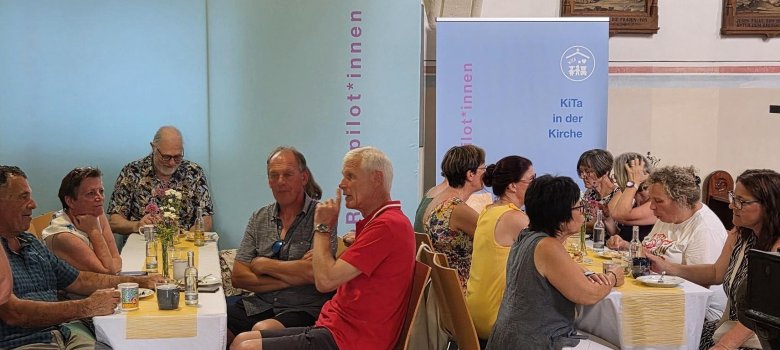 Das Bild zeigt das Café plus in Kirchwald 