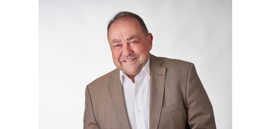Bürgermeister der Verbandsgemeinde Vordereifel Alfred Schomisch