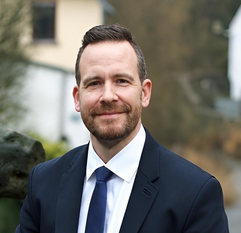 Das Bild zeigt Bürgermeister Timo Kanzinger
