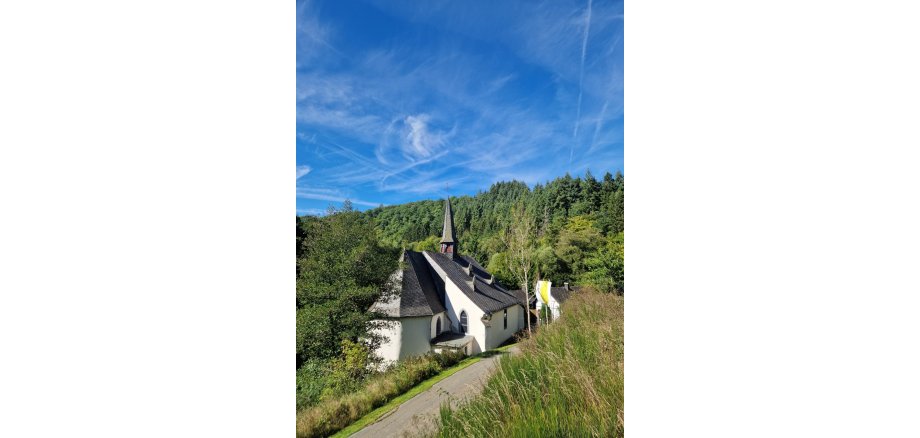 Wallfahrtskapelle St. Jost im Nitztal bei Langenfeld Wallfahrtskapelle Sankt Jost im Nitztal bei Langenfeld